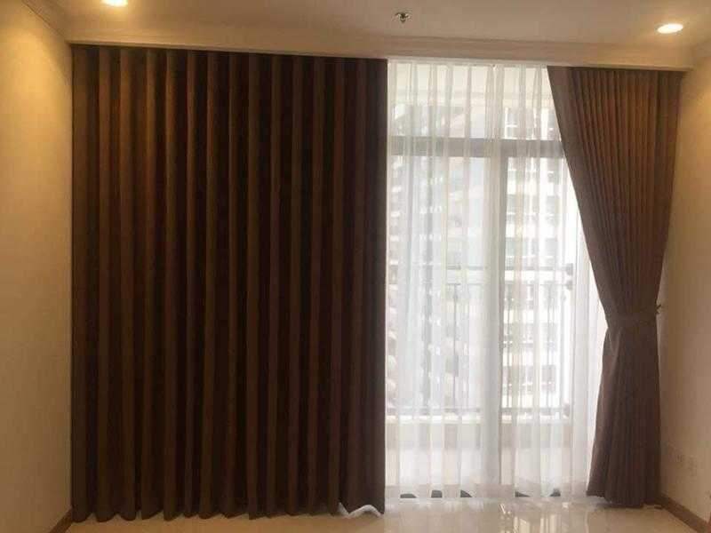 May rèm chống nắng bằng vải cản sáng